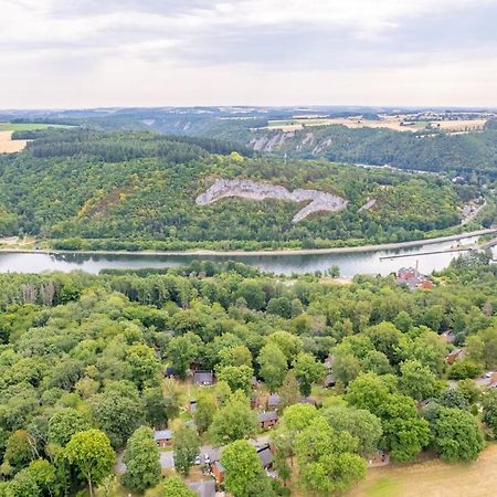 Envie De Vous Evader Dans La Vallee De La Meuse? Hastiere-par-dela Екстериор снимка